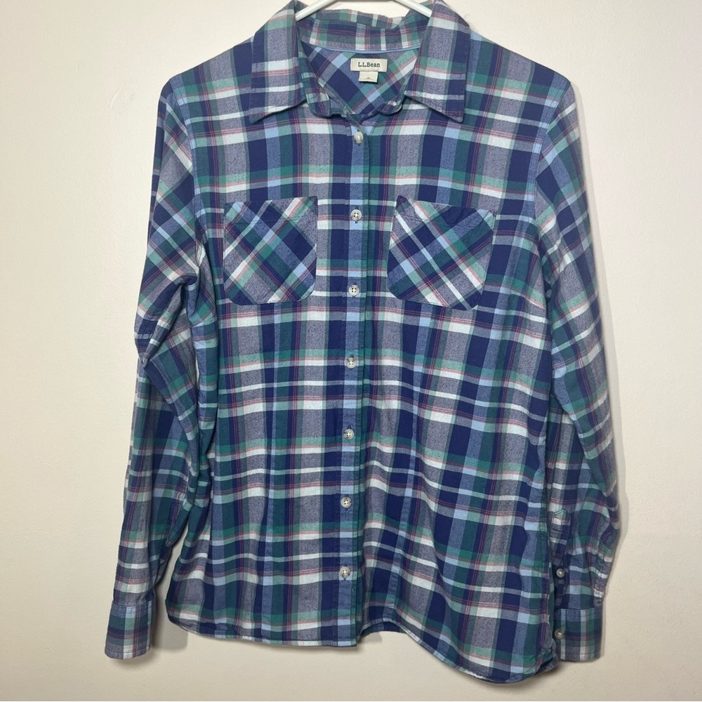 LL Bean Shirt sz SM women’s Button Down Plaid Flannel multi color